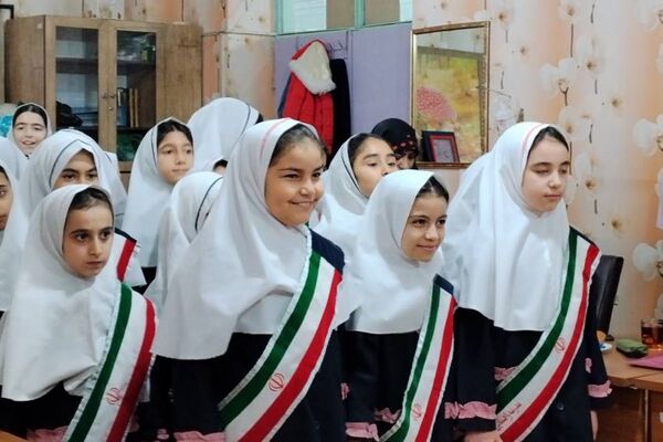 تجلی عطر مهر مادری در جشن میلاد حضرت زهرا(س) مدرسه هدی1 شهر قدس