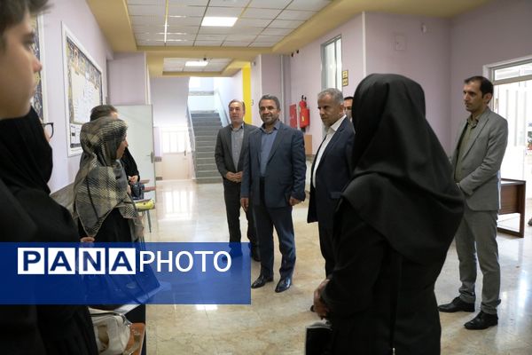 سفر یک روزه رئیس سازمان مدارس و مراکز غیردولتی به آذربایجان غربی