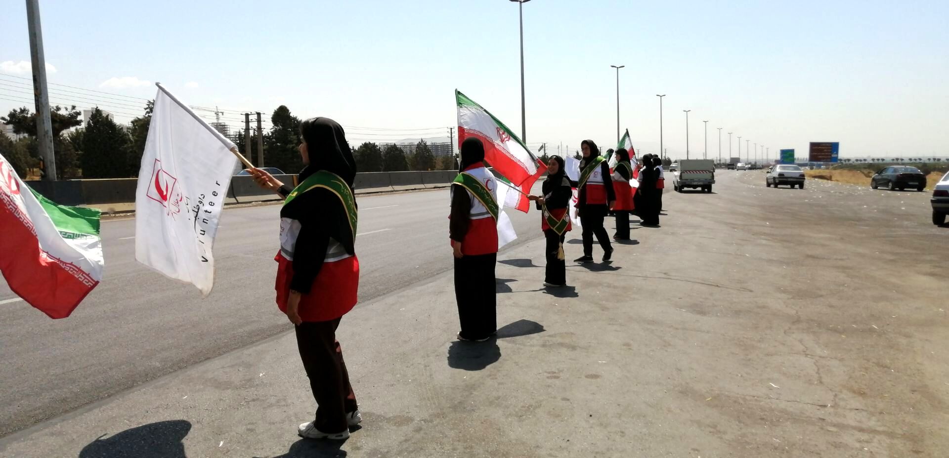  خدمت صادقانه خادمان و پذیرایی گرم از زائران در موکب تنکمان
