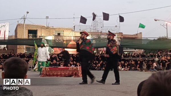طنین فریاد «هل من ناصر» در میدان تعزیه
