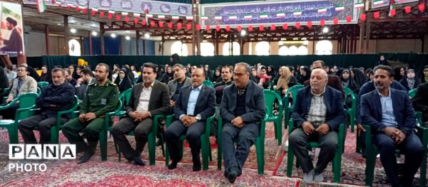 تجلیل از معلمان؛ برتر به مناسبت روز معلم در ملایر