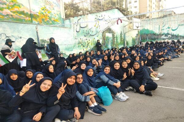 المپیاد درون مدرسه‌ای دبیرستان شاهد تکتم