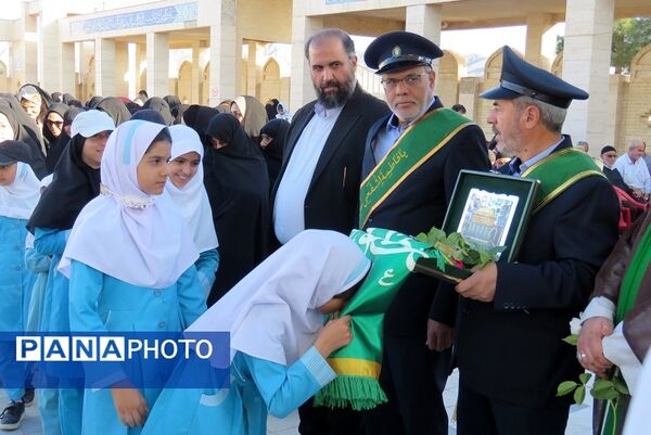 استقبال از خادمان حرم حضرت فاطمه معصومه (س) در شهر درق
