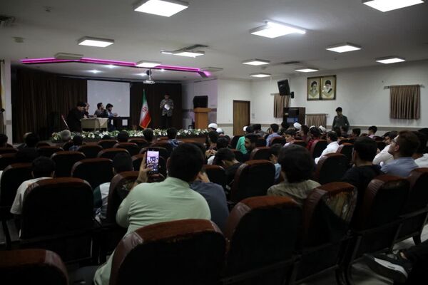 اختتامیه جشنواره علمی - هنری پرچمداران گام دوم انقلاب در سمنان
