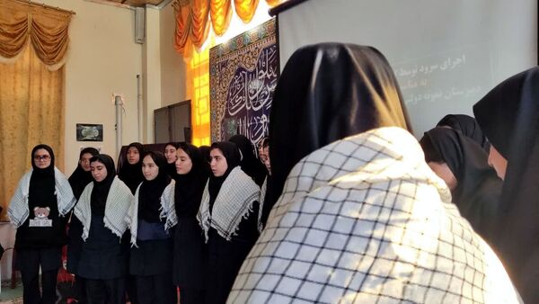 برگزاری آیین فاطمیه در دبیرستان نمونه دولتی حضرت زینب (س)