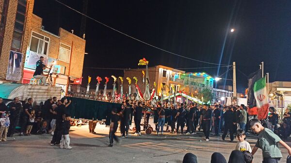 ایران در سوگ حسین (ع)؛ سیل اشک و ارادت در روز عاشورا
