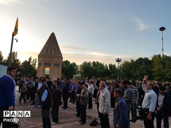 دعای پر فیض عرفه و مناجات عاشقانه امام حسین«؏» در آستان مقدس حضرت حقوق نبی«؏»