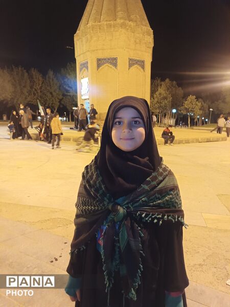 دهه‌نودی‌ها پای کار در تویسرکان
