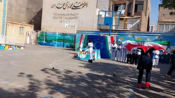 هیجان و نشاط در المپیاد درون مدرسه‌ای دبیرستان اخوان کریمی قم