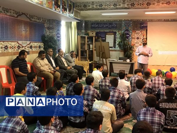 آغاز سال تحصیلی در مدرسه شهدای مدافع حرم با حضور مسئولان، جشن و کلاس توجیهی