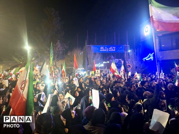 تجمع بزرگ مردم غیور و ولایتمدار نیشابور در خونخواهی از امام شهید