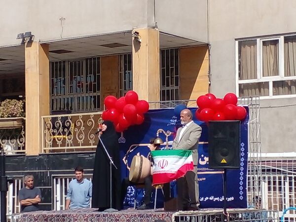 برگزاری جشن جوانه‌ها در دبیرستان حر بن ریاحی