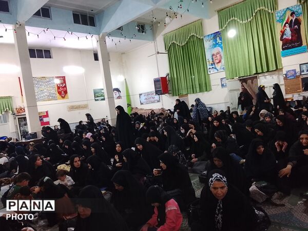 مراسم شب قدر در مسجد شهدای گمنام 