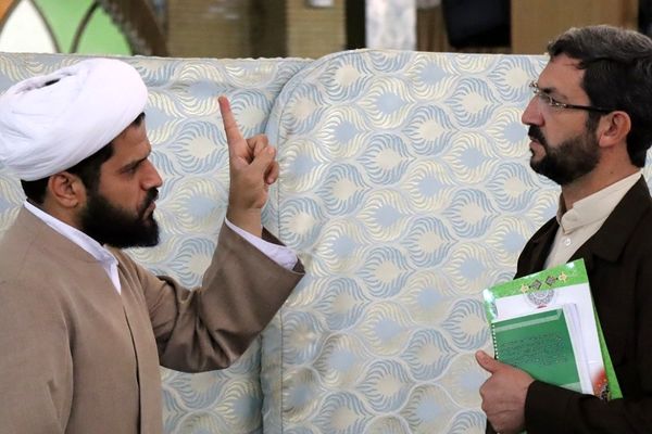 برگزاری نماز جمعه با حضور مردم پاکدشت