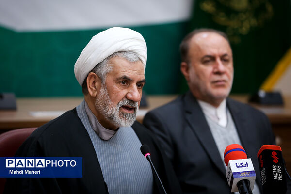 جلسه ستاد مرکزی دهه فجر انقلاب اسلامی
