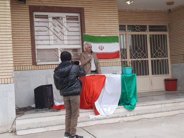 مردم ناغان در۲۲بهمن یکصدا شدند 
