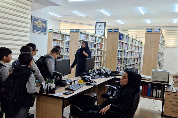 هفته کتاب و کتابخوانی در مدارس ناحیه دو شهرری 