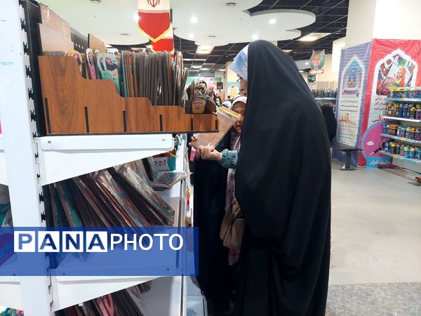 یازدهمین نمایشگاه نوشت افزار ایران نوشت در مشهد