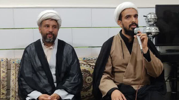دیدار با خانواده شهید نیازمند در شهرستان سمنان