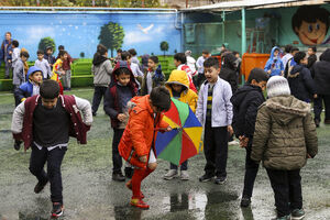 آموزش سواد مالی سطح سواد پایه اقتصادی و اجتماعی دانش آموزان را ارتقا می‌دهد