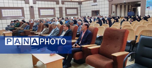 پنجمین آیین سراسری تجلیل و تکریم از پیشکسوتان دفاع مقدس و مقاومت در دانشگاه آزاد شیروان