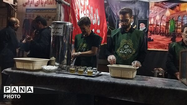 موکب خیمه العباس در دومین شب از ماه محرم ۱۴۰۵ 