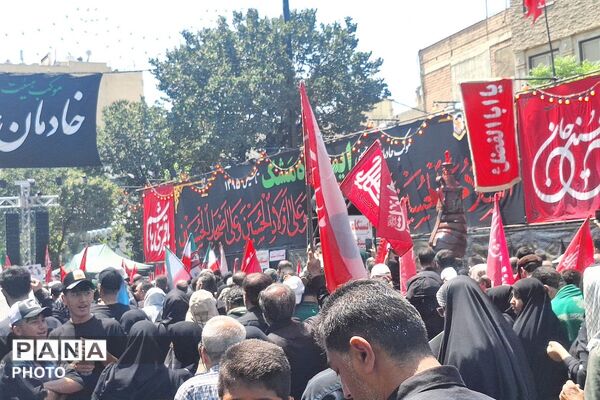 جاماندگان اربعین حسینی در مسیر قبله تهران