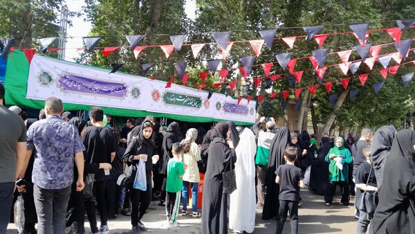 همایش شیرخوارگان حسینی در مصلی کرج