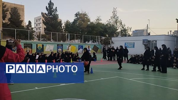 افتتاحیه المپیاد ورزشی در دبیرستان مستوفق