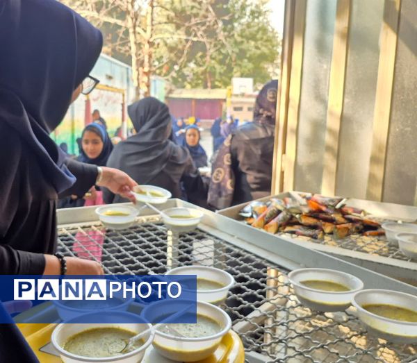 وقتی دبیرستان شهید همت بوی غربت حضرت مادر گرفت