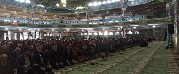 نماز جمعه در روز نهضت سواد آموزی