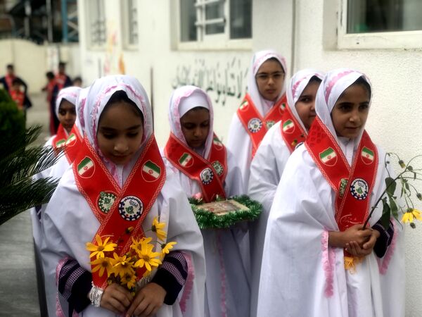 زنگ عاطفه‌ها در دبستان امیرصدرا روحی فرد پور محمودآباد 