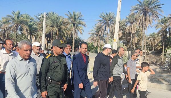 برگزاری همایش پیاده‌روی خانوادگی در مارم