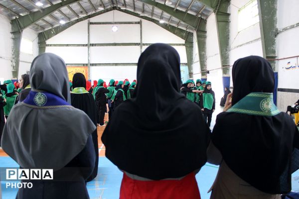اجرای پیرامید دانش آموزان شهرستان سملقان با موضوع جنگ رمضان 