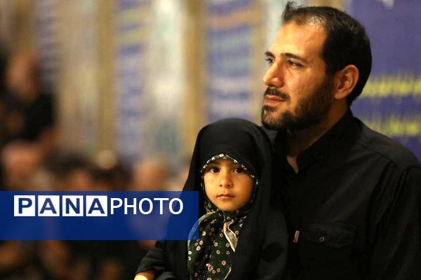 حضور پرشور مردم شهرری در مراسم ارتحال امام خمینی (ره) 