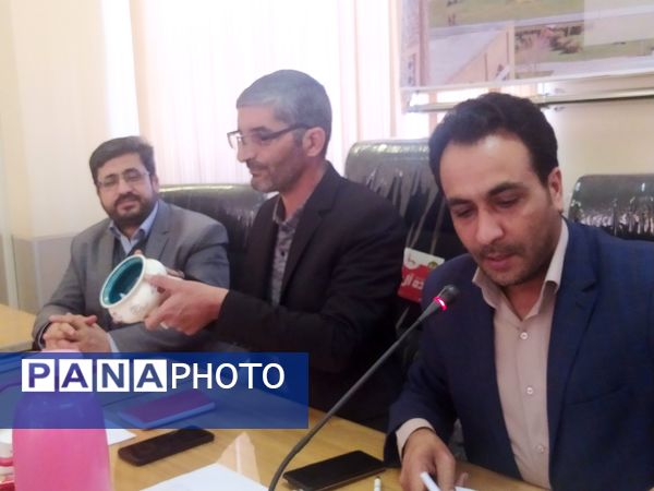 مراسم قرعه‌کشی حج عمره مفرده دانش‌آموزی استان اصفهان