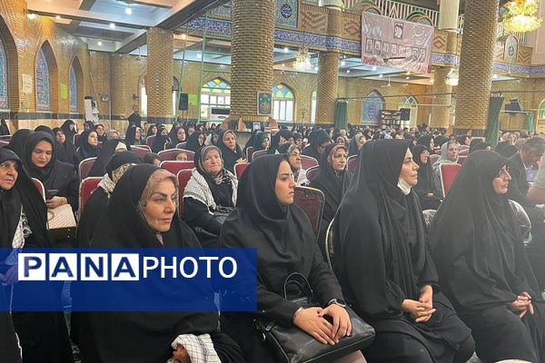 برگزاری یادواره سه هزار ستاره، ۳۰۰۰ چراغ راه به مناسبت هفته دفاع مقدس در شهرستان قرچک