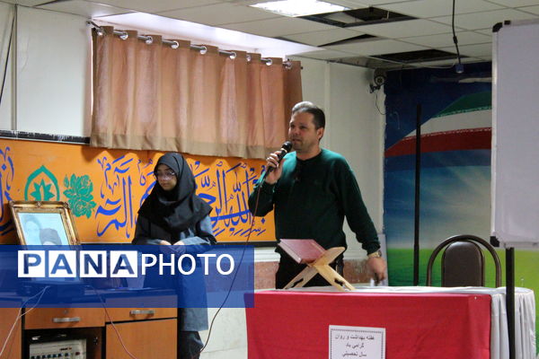 برگزاری جلسه اولیا مربیان در دبیرستان سردار شهید قاسم سلیمانی ناحیه 4 کرج