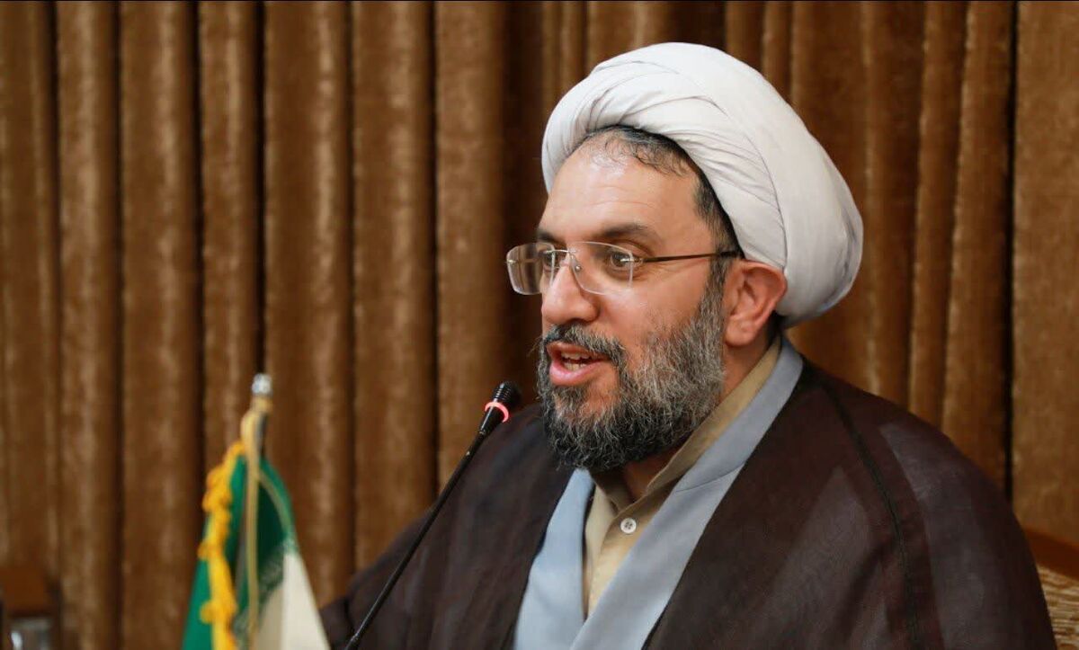 برپایی مراسم بزرگداشت شهید رئیسی با شعار «خادم حرم ایران» در 500 مسجد قم

