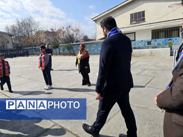 همایش وطن یار در دبستان حضرت علی اصغر گرگان 