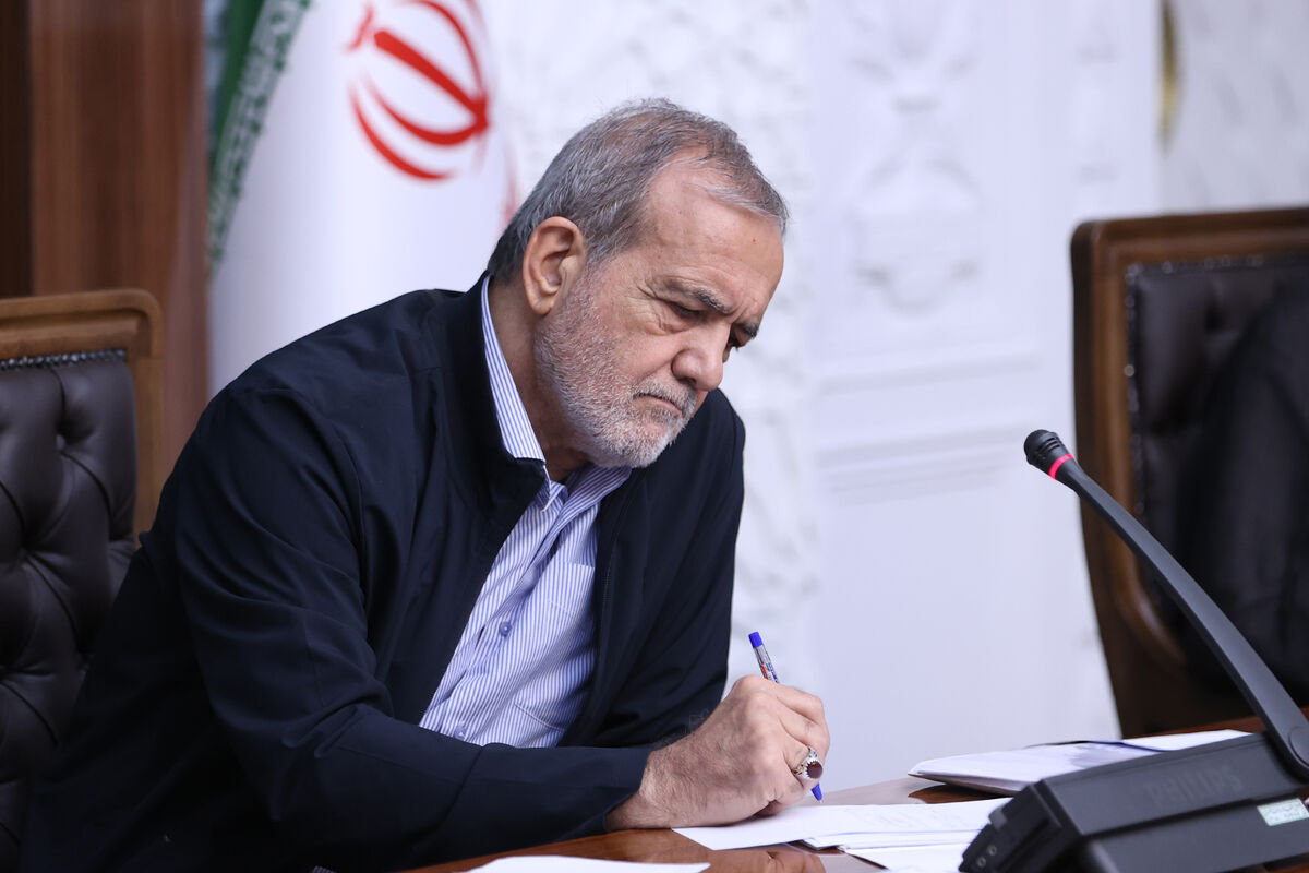 نورالدین آهی مشاور رئیس‌جمهور در امور تشکل‌ها و احزاب شد