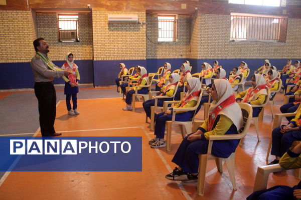 بازدید بازرسان کشوری از مدارس تشکیلاتی استان بوشهر