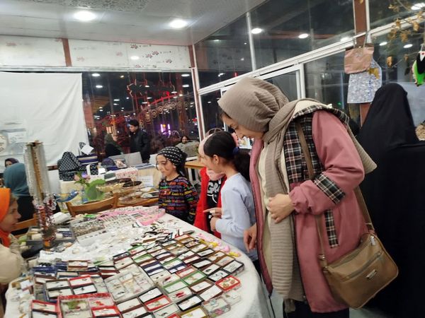 اختتامیه نمایشگاه نوروزی ارغوان در فاروج