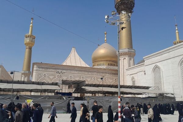 حضور همکاران فرهنگی آموزش و پرورش ملارد به حرم مطهر امام خمینی(ره) در سالروز ارتحال بنیانگذار جمهوری اسلامی