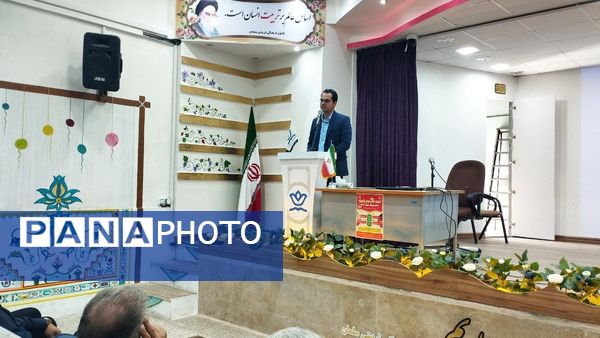 نشست تجلیل از خبرنگاران فعال پانا شهرستان خلیل‌آباد 