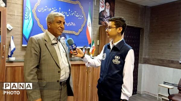 تجلیل از برگزیدگان مسابقات فرهنگی و هنری و پرسش مهر ریاست جمهوری منطقه ۱۶ شهر تهران