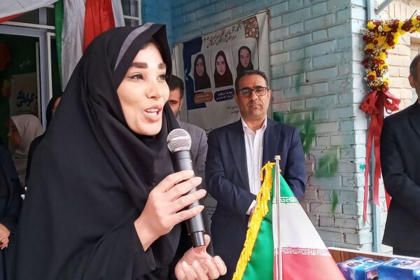 مراسم نواخته شدن زنگ پژوهش در فرزانگان قدس
