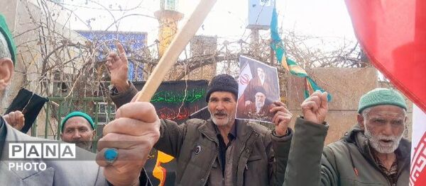  دست خدا عیان شد خامنه‌ای جوان شد 