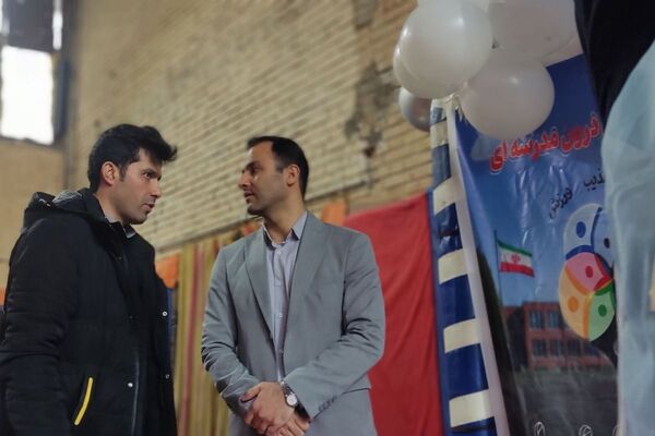مسابقات ورزشی بین مدرسه‌ای در رباط‌کریم
