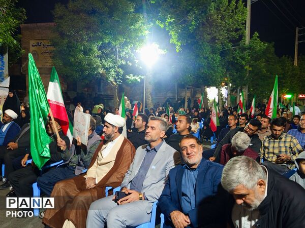 حضور پرشور مردم کامیاران در حمایت از جمهوری اسلامی ایران 
